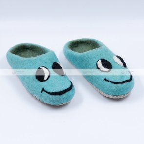 Smiley Face Felt Slippers